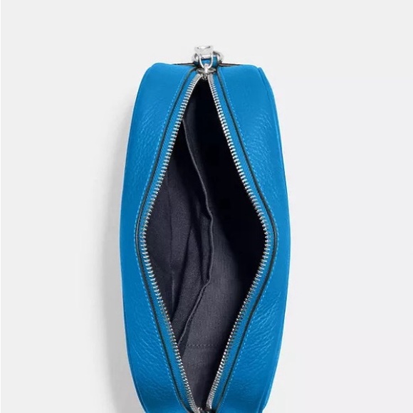 Coach Camera Bag - Picture 2 of 3